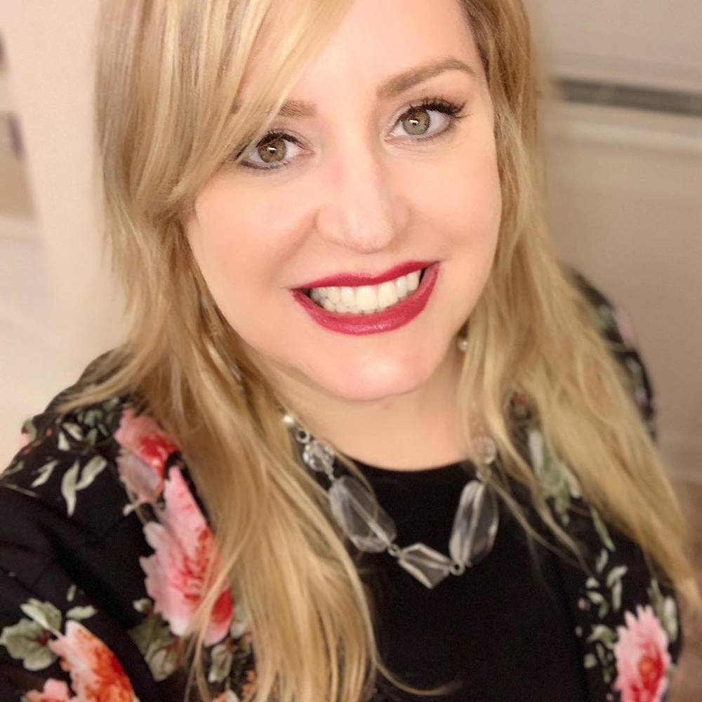Meet your Posher, Ashley